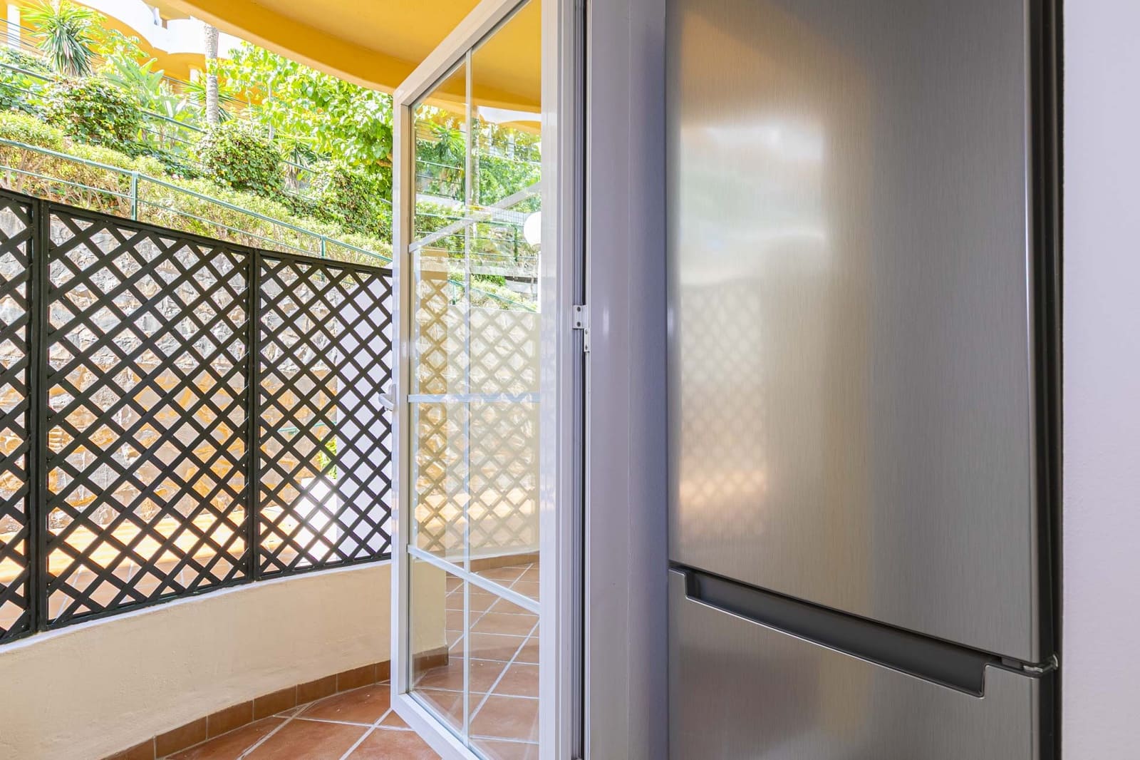 3 bedroom Apartment for sale in Marbella with pool garage - € 620,000 (Ref: 9398321)