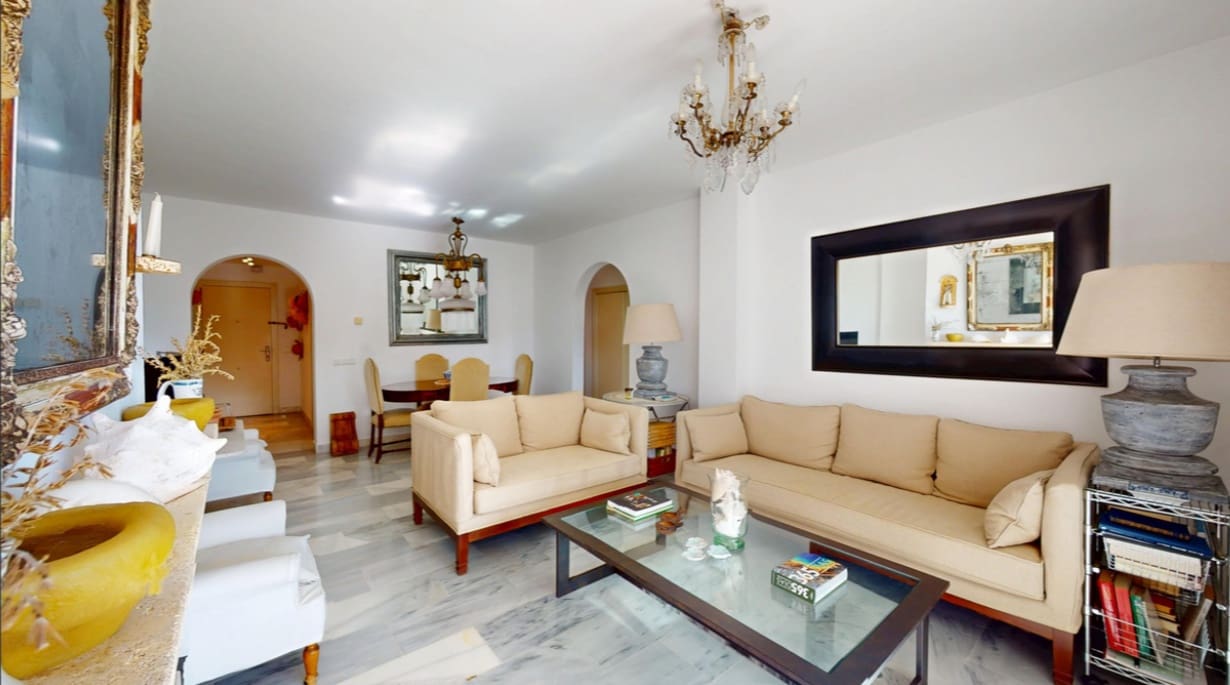 3 bedroom Apartment for sale in Guadalmina with pool garage - € 550,000 (Ref: 9400721)