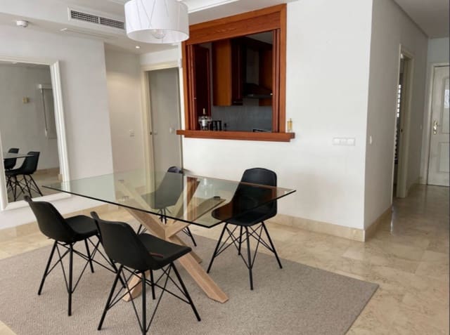 2 soverom Leilighet til salgs i Puerto Banus, Marbella med svømmebasseng garasje - € 735 000 (Ref: 9400723)