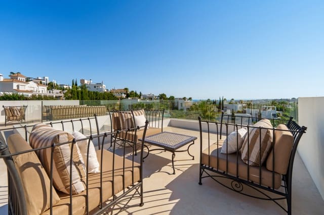 6 soveværelse Villa til salg i Nueva Andalucia, Marbella med swimmingpool garage - € 4.190.000 (Ref: 9400725)