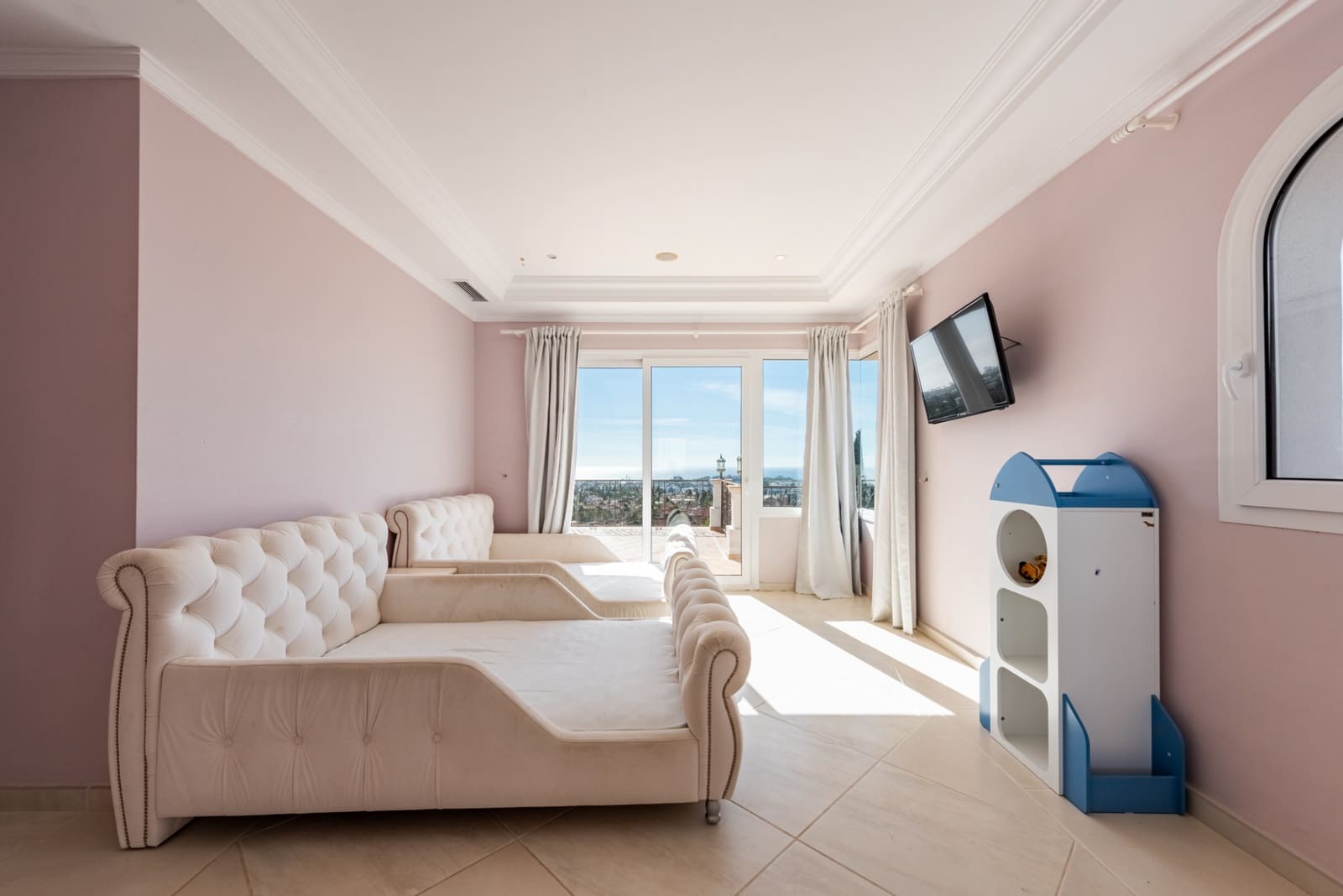 7 sypialnia Willa na sprzedaż w Los Flamingos z basenem garażem - 3 995 000 € (Ref: 9403223)