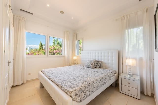 7 sypialnia Willa na sprzedaż w Los Flamingos, Benahavís z basenem garażem - 3 995 000 € (Ref: 9403223)