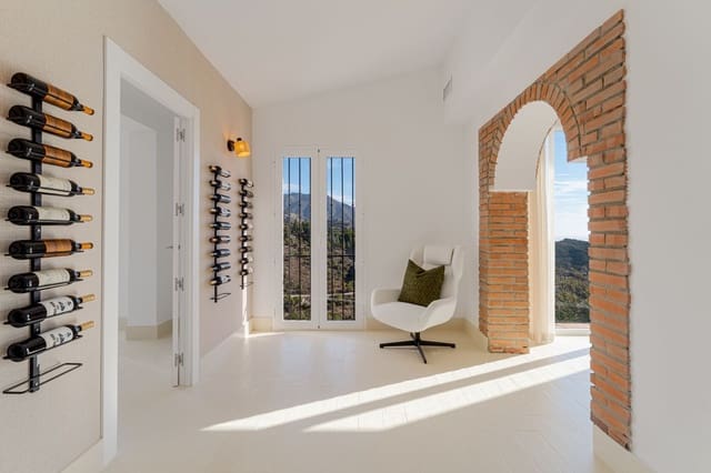 6 sovrum Villa till salu i El Madroñal, Benahavís - 3 295 000 € (Ref: 9406449)