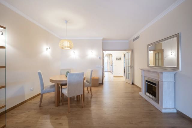 2 bedroom Apartment for sale in Puerto Banus, Marbella with pool garage - € 800,000 (Ref: 9410840)