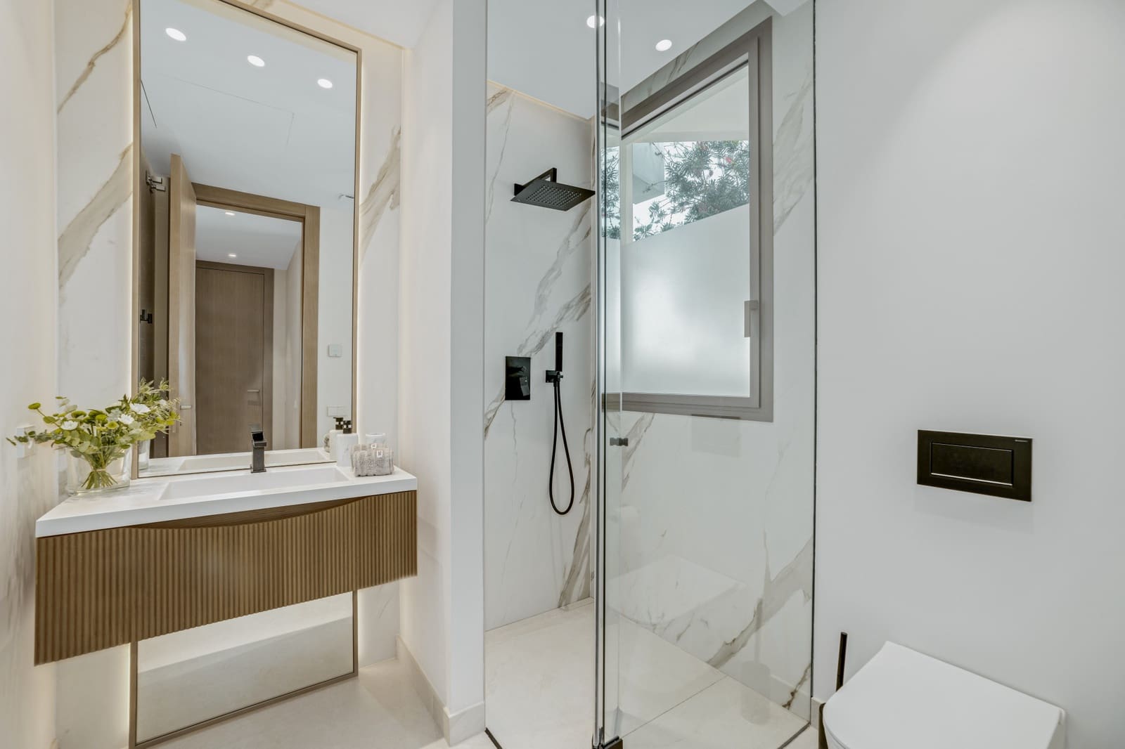 4 sovrum Semi-fristående Villa till salu i Nueva Andalucia med pool garage - 4 900 000 € (Ref: 9415748)