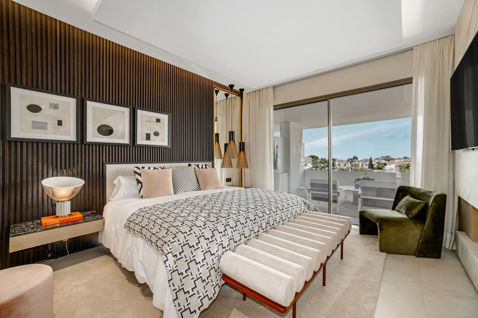 4 sovrum Semi-fristående Villa till salu i Nueva Andalucia med pool garage - 4 900 000 € (Ref: 9415748)