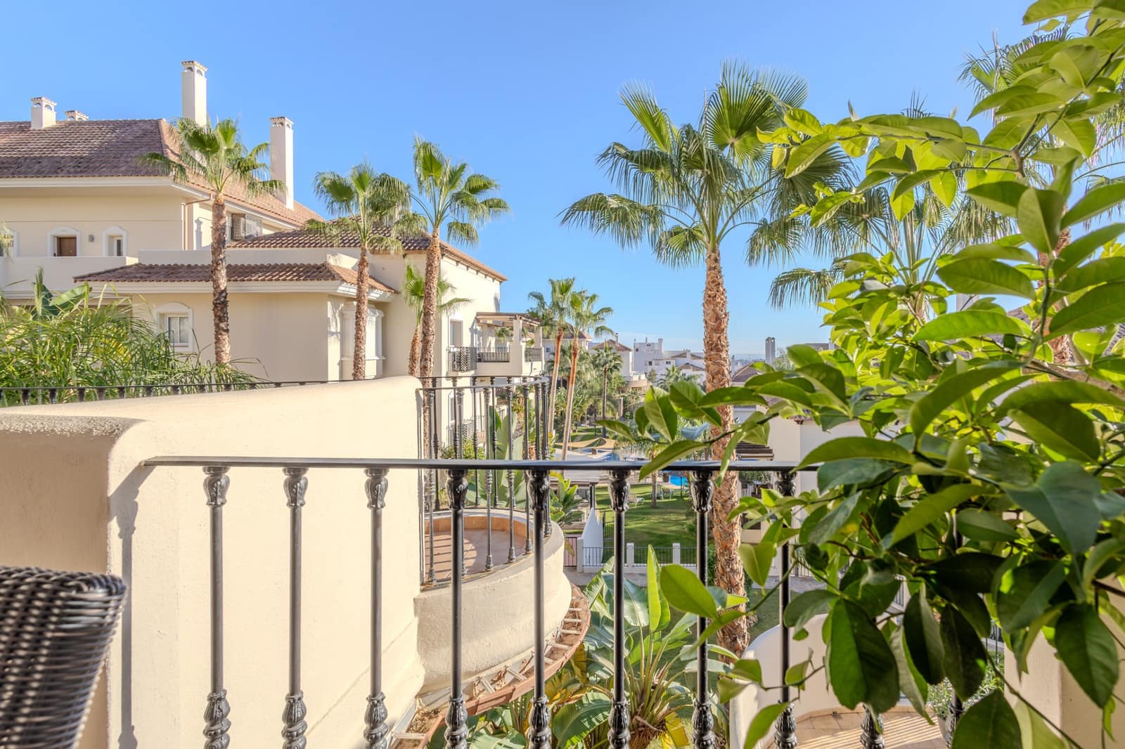 2 bedroom Apartment for sale in Marbella with pool garage - € 560,000 (Ref: 9415749)