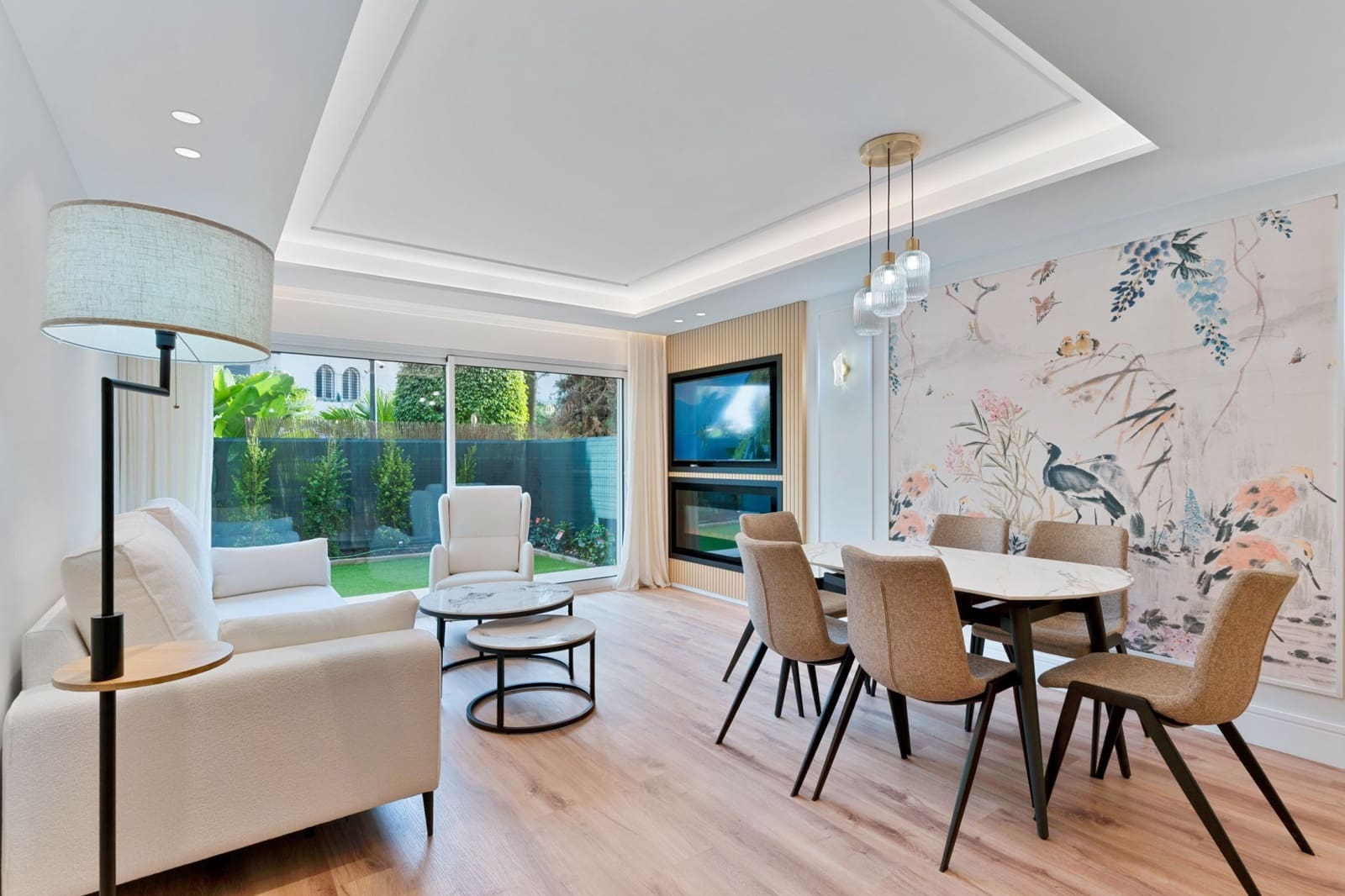 2 soveværelse Lejlighed til salg i San Pedro de Alcantara med swimmingpool garage - € 795.000 (Ref: 9415750)