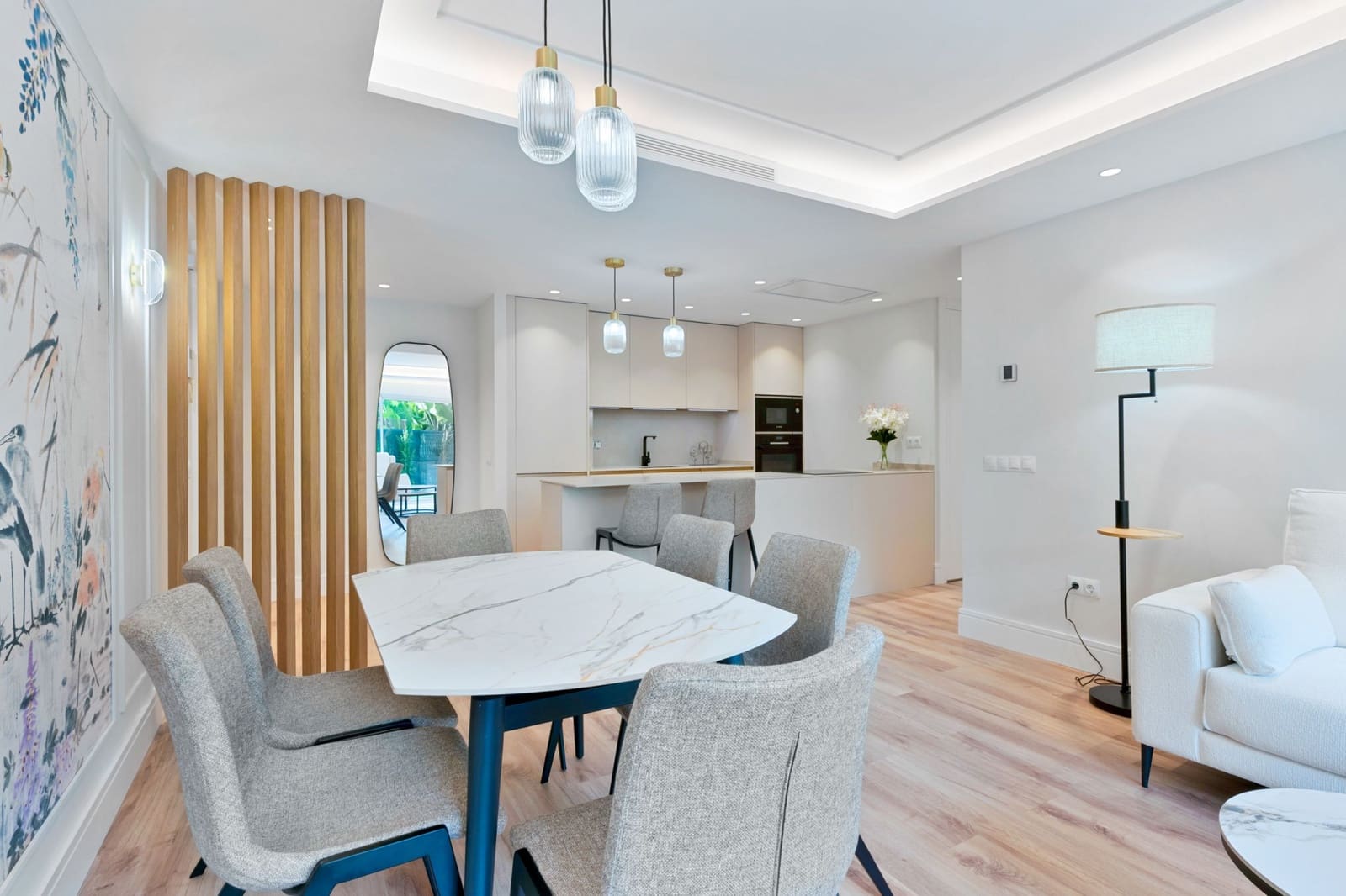 2 soveværelse Lejlighed til salg i San Pedro de Alcantara med swimmingpool garage - € 795.000 (Ref: 9415750)