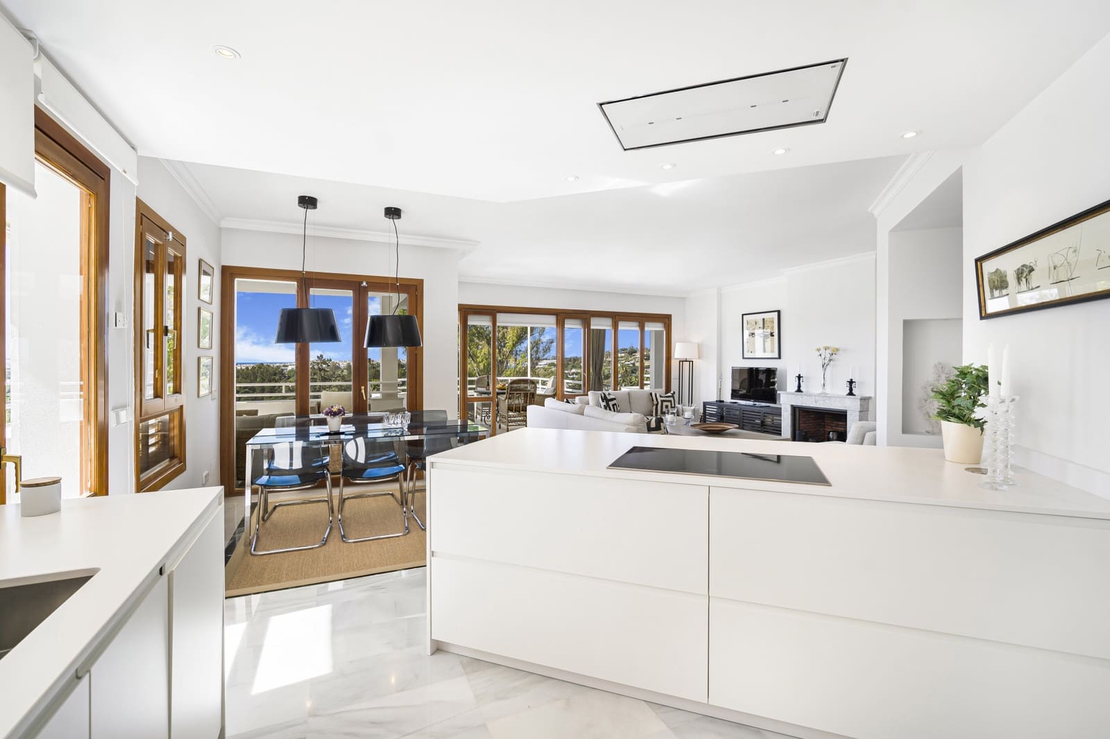 2 sovrum Lägenhet till salu i Marbella med pool garage - 890 000 € (Ref: 9415752)