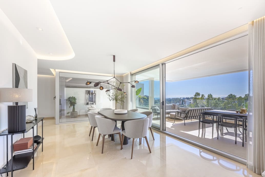 3 slaapkamer Penthouse te koop in Benahavis met zwembad garage - € 1.050.000 (Ref: 9415753)