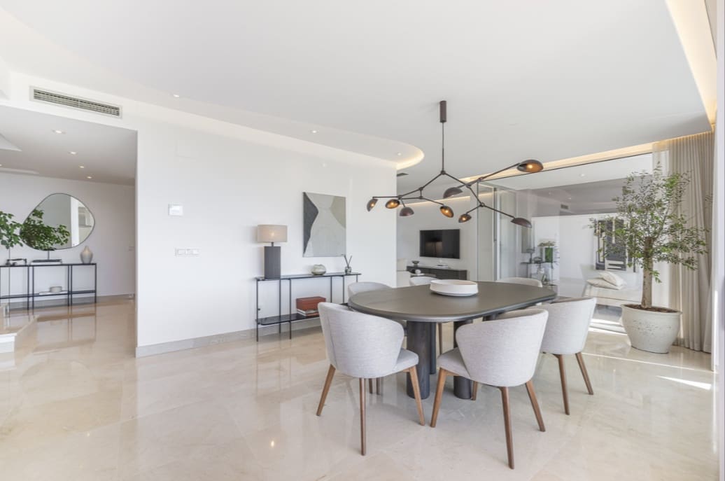 3 slaapkamer Penthouse te koop in Benahavis met zwembad garage - € 1.050.000 (Ref: 9415753)