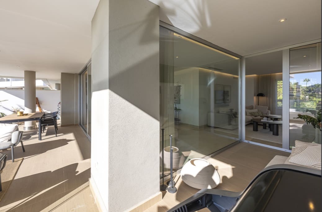 3 slaapkamer Penthouse te koop in Benahavis met zwembad garage - € 1.050.000 (Ref: 9415753)