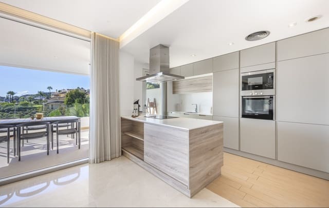 3 slaapkamer Penthouse te koop in Benahavís met zwembad garage - € 1.050.000 (Ref: 9415753)