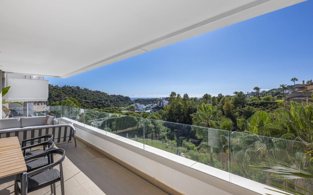 3 slaapkamer Penthouse te koop in Benahavis met zwembad garage - € 1.050.000 (Ref: 9415753)