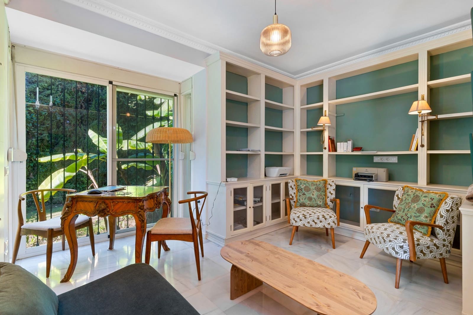 6 soverom Villa til salgs i Nueva Andalucia med svømmebasseng garasje - € 3 070 000 (Ref: 9419507)