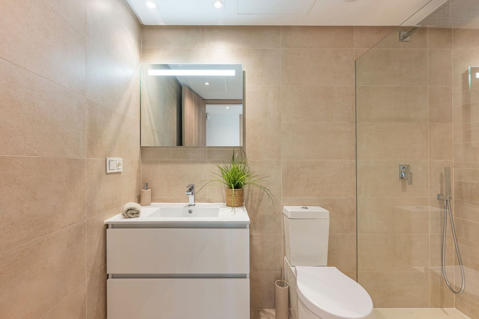 3 slaapkamer Penthouse te koop in Benahavis met zwembad garage - € 940.000 (Ref: 9419508)