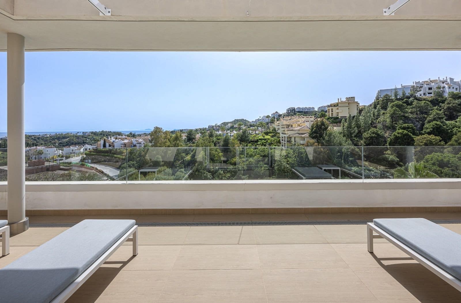 3 slaapkamer Penthouse te koop in Benahavis met zwembad garage - € 940.000 (Ref: 9419508)