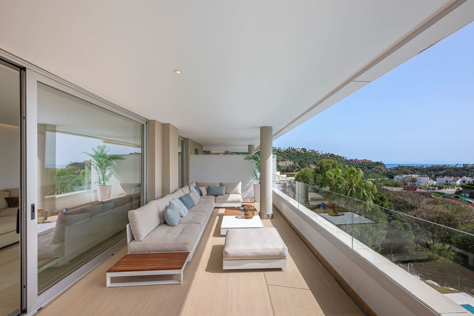 3 slaapkamer Penthouse te koop in Benahavis met zwembad garage - € 940.000 (Ref: 9419508)