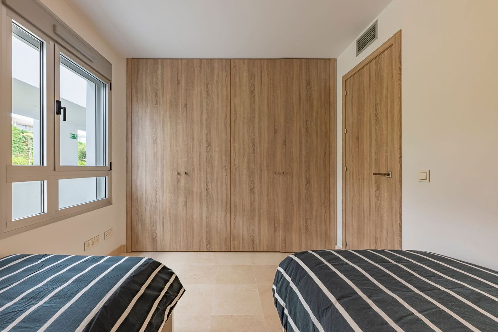 3 slaapkamer Penthouse te koop in Benahavis met zwembad garage - € 940.000 (Ref: 9419508)