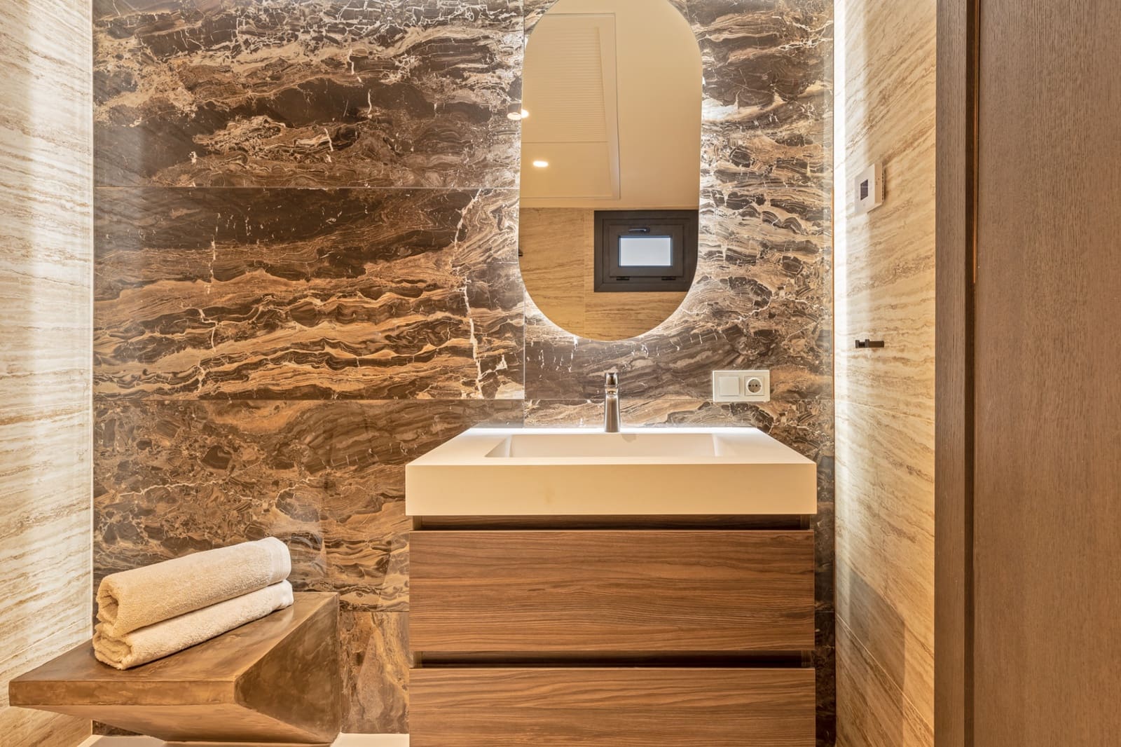 5 soverom Leilighet til salgs i Puerto Banus med garasje - € 2 350 000 (Ref: 9422204)