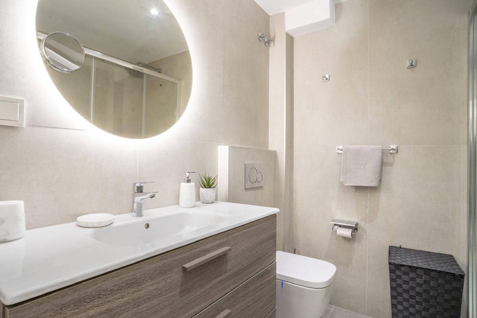 3 slaapkamer Appartement te koop in Nueva Andalucia met zwembad - € 520.000 (Ref: 9422205)