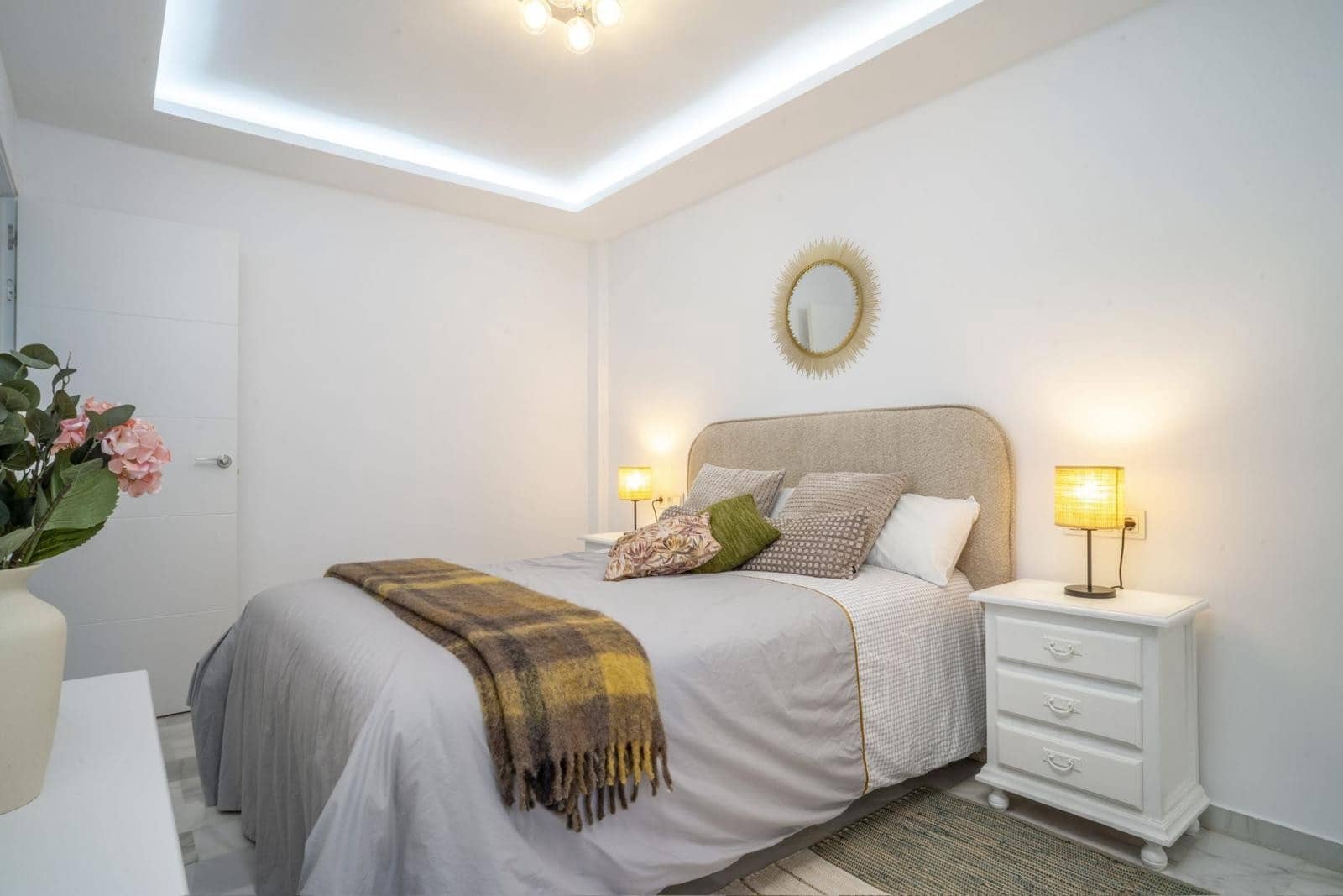 3 makuuhuone Huoneisto myytävänä paikassa Nueva Andalucia mukana uima-altaan - 520 000 € (Ref: 9422205)