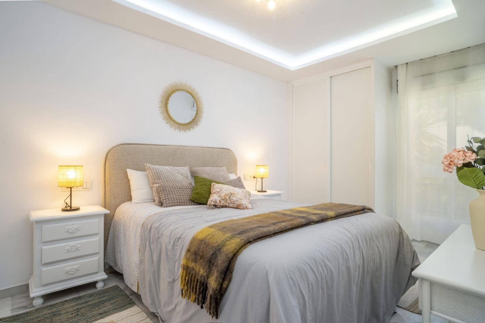 3 makuuhuone Huoneisto myytävänä paikassa Nueva Andalucia mukana uima-altaan - 520 000 € (Ref: 9422205)