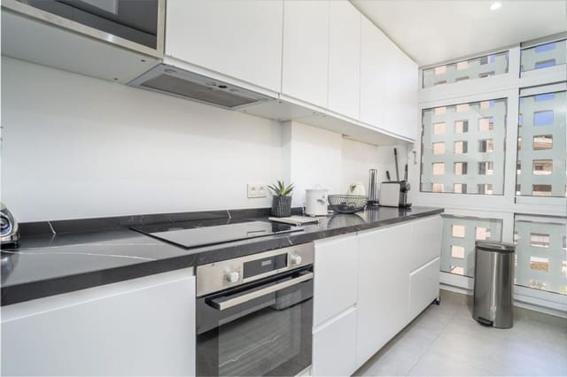 3 soverom Leilighet til salgs i Nueva Andalucia, Marbella med svømmebasseng - € 520 000 (Ref: 9422205)