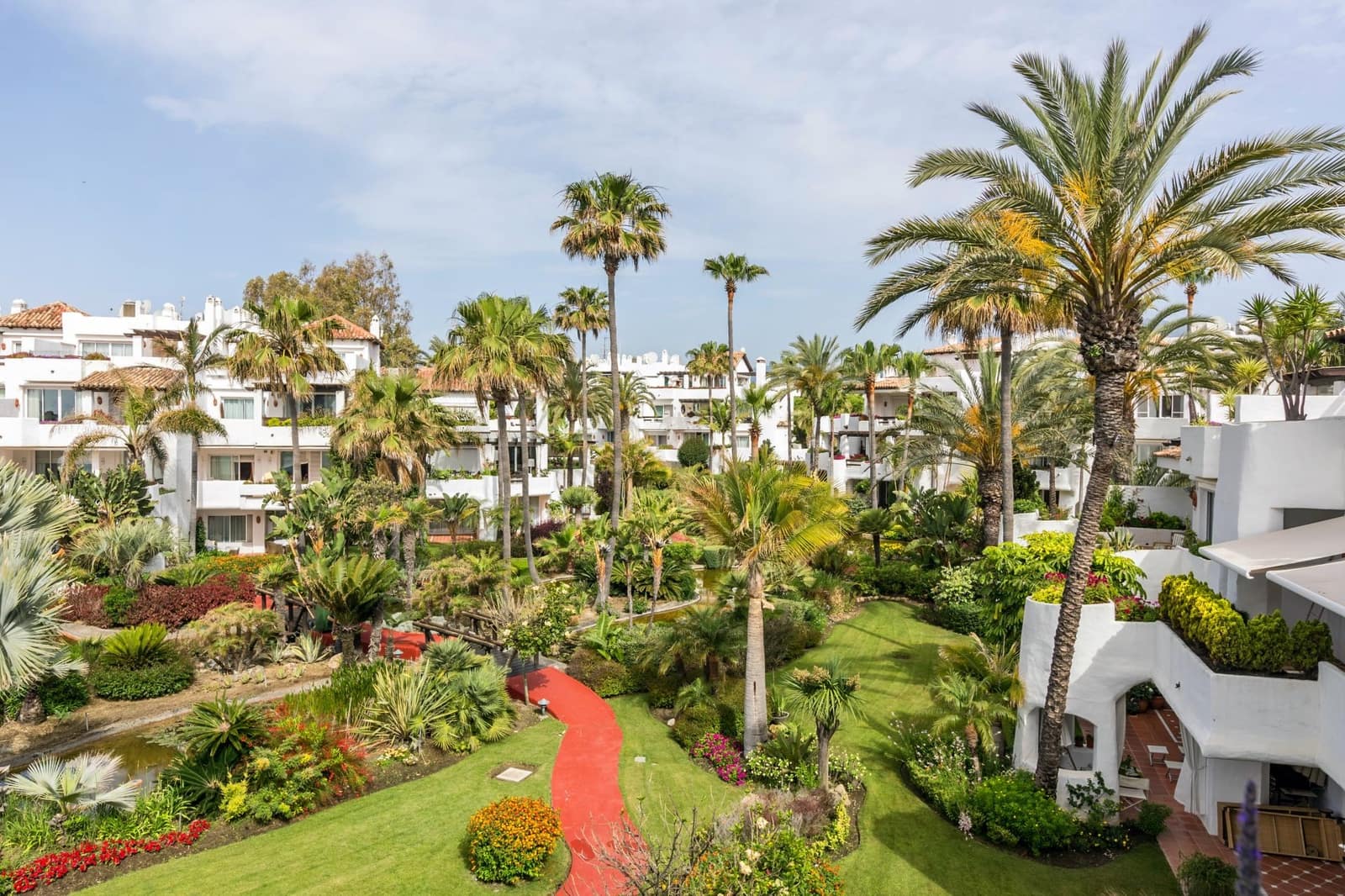 3 chambre Penthouse à vendre à Marbella avec piscine - 2 100 000 € (Ref: 9424388)