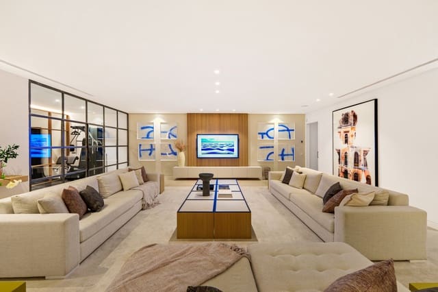 5 slaapkamer Villa te koop in Nueva Andalucia, Marbella met zwembad garage - € 4.990.000 (Ref: 9427050)