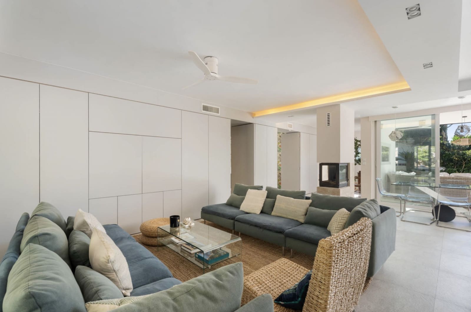 6 sypialnia Willa na sprzedaż w Marbella z basenem garażem - 2 595 000 € (Ref: 9430954)