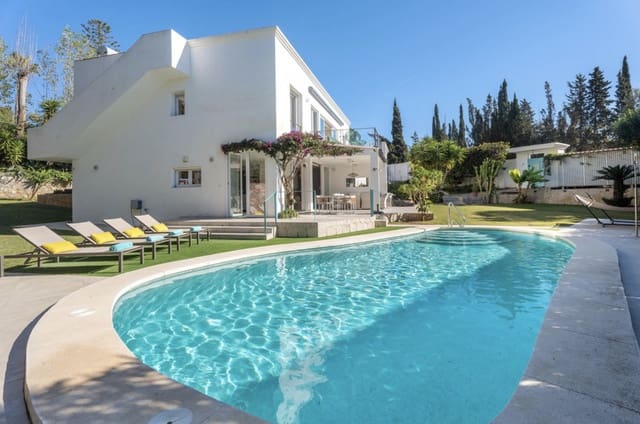 6 sypialnia Willa na sprzedaż w Marbella z basenem garażem - 2 595 000 € (Ref: 9430954)