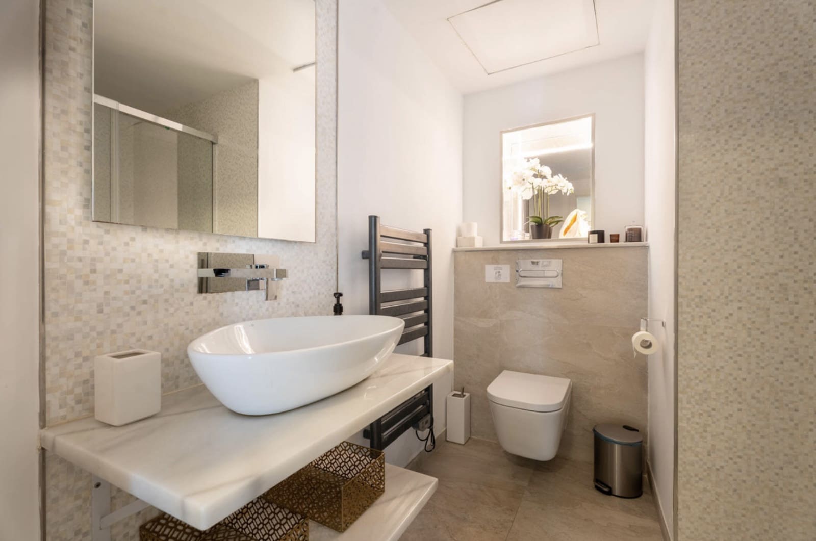 6 sypialnia Willa na sprzedaż w Marbella z basenem garażem - 2 595 000 € (Ref: 9430954)