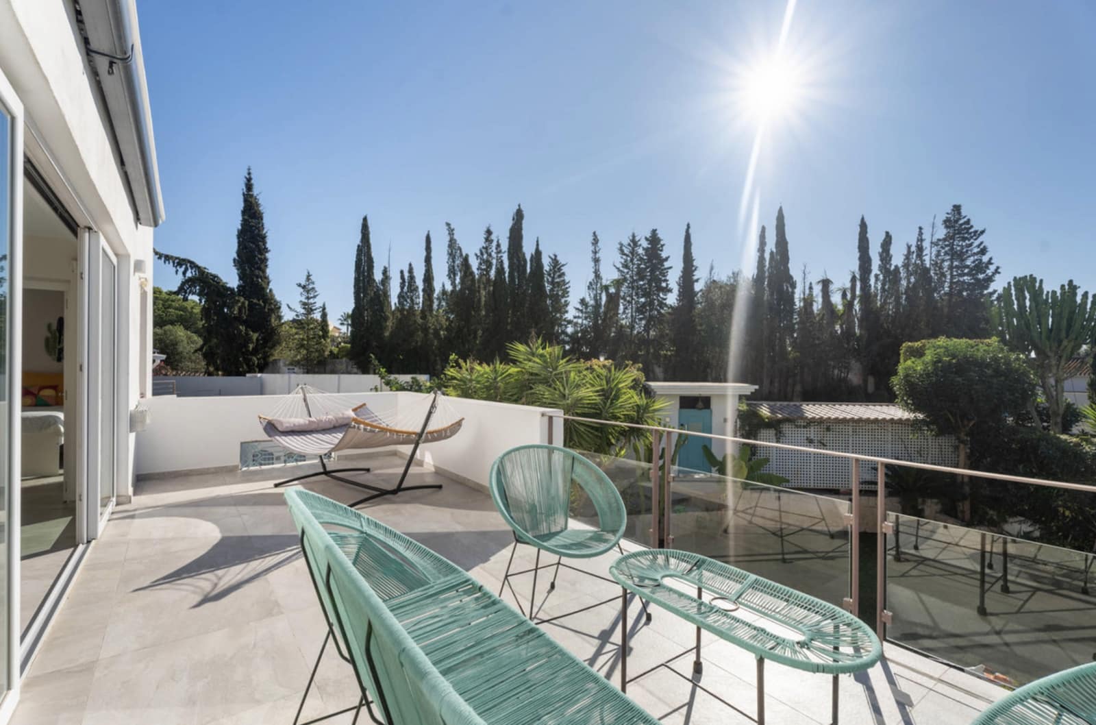 6 sypialnia Willa na sprzedaż w Marbella z basenem garażem - 2 595 000 € (Ref: 9430954)