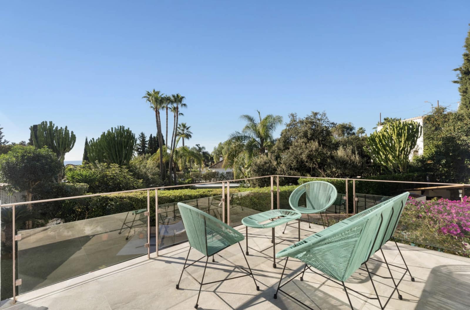6 sypialnia Willa na sprzedaż w Marbella z basenem garażem - 2 595 000 € (Ref: 9430954)