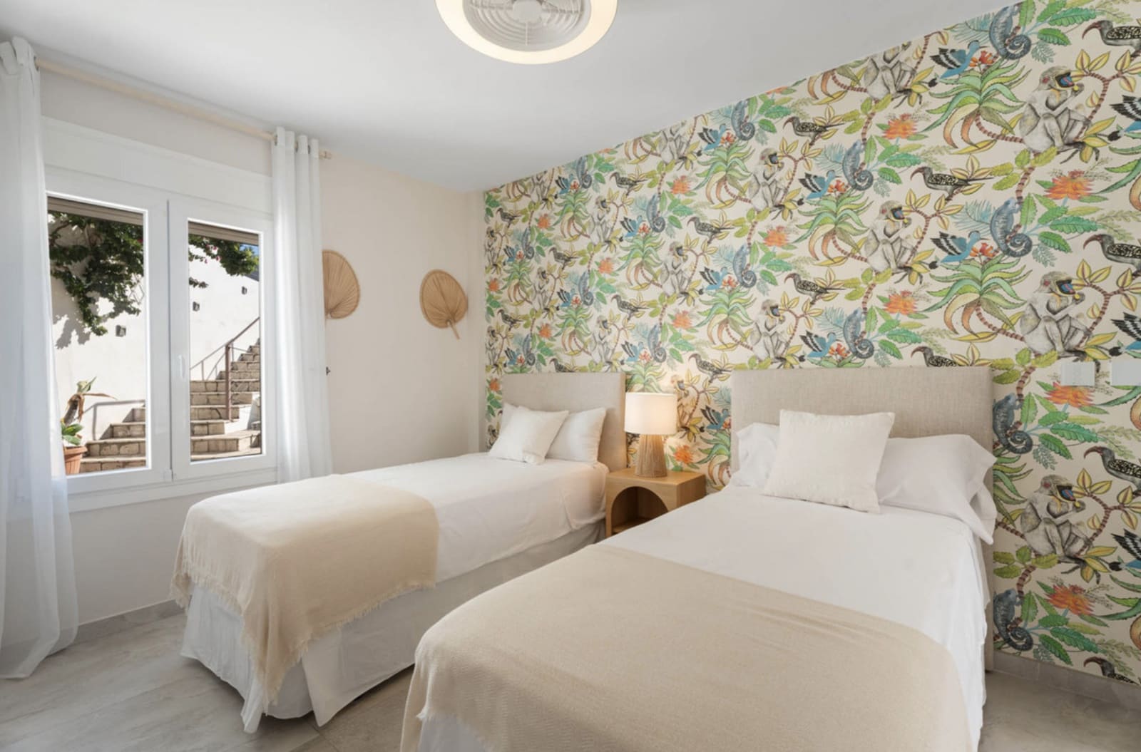 6 sypialnia Willa na sprzedaż w Marbella z basenem garażem - 2 595 000 € (Ref: 9430954)