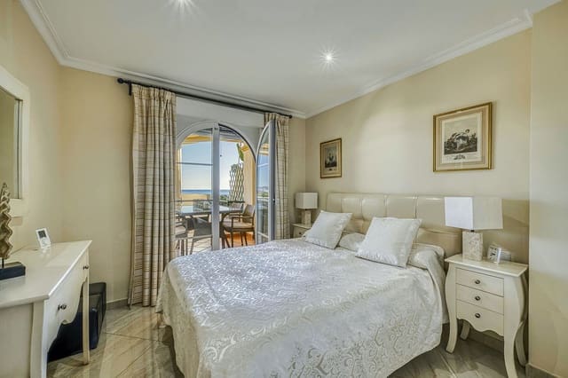 2 sovrum Lägenhet till salu i Marbella med pool garage - 495 000 € (Ref: 9430956)