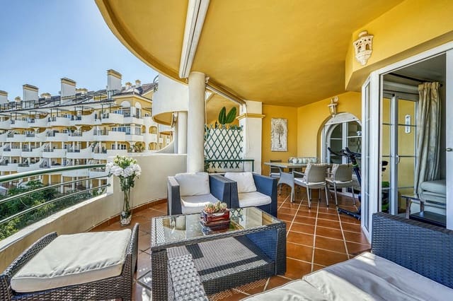 2 sovrum Lägenhet till salu i Marbella med pool garage - 495 000 € (Ref: 9430956)