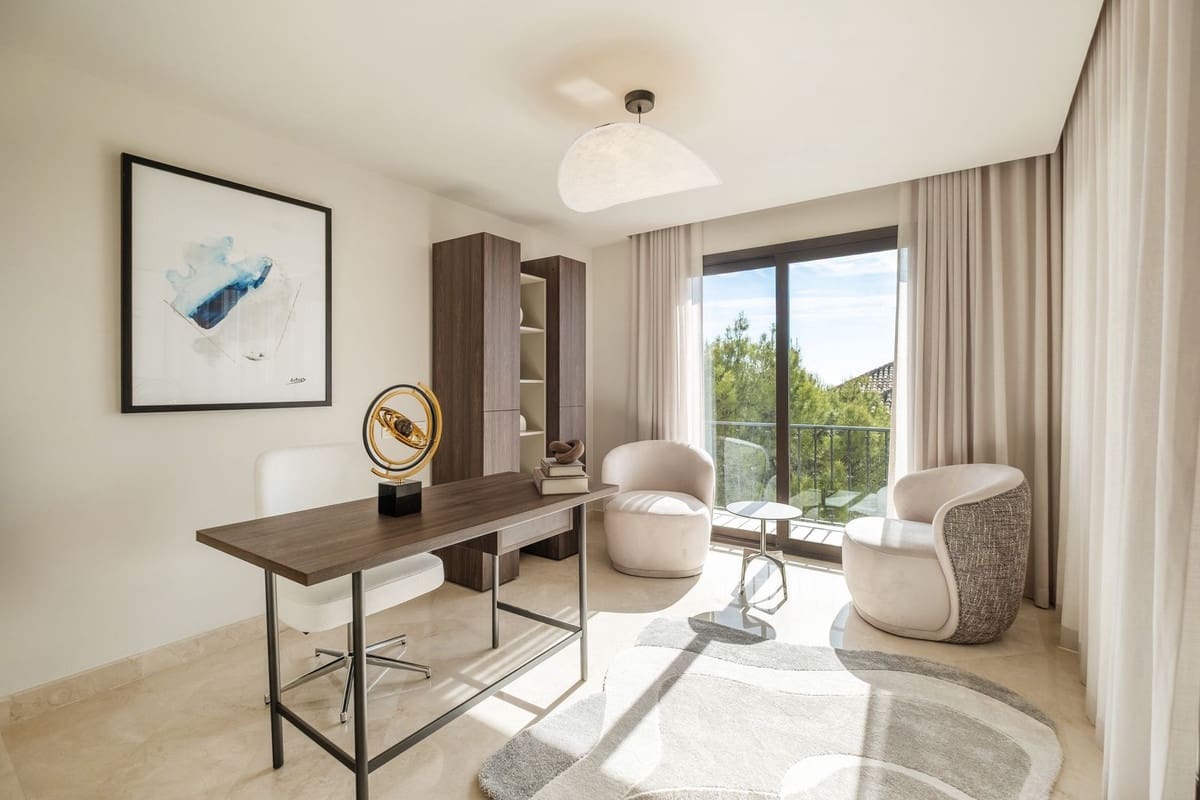 4 sypialnia Penthouse na sprzedaż w Marbella z basenem - 2 950 000 € (Ref: 9430958)