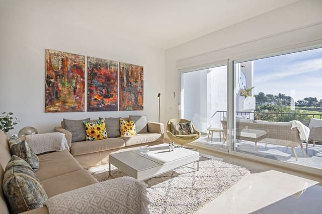 4 soverom Kjedet enebolig til salgs i Nueva Andalucia, Marbella med svømmebasseng garasje - € 995 000 (Ref: 9430959)