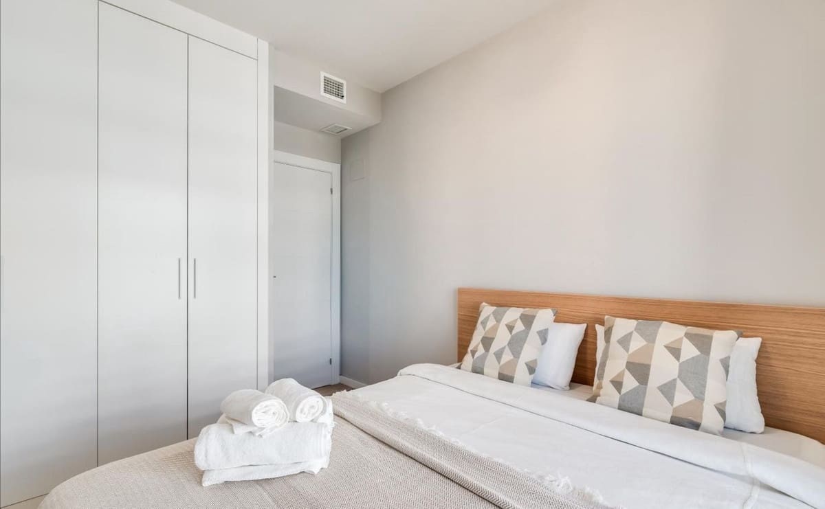 3 soveværelse Lejlighed til salg i Nueva Andalucia med garage - € 540.000 (Ref: 9430960)