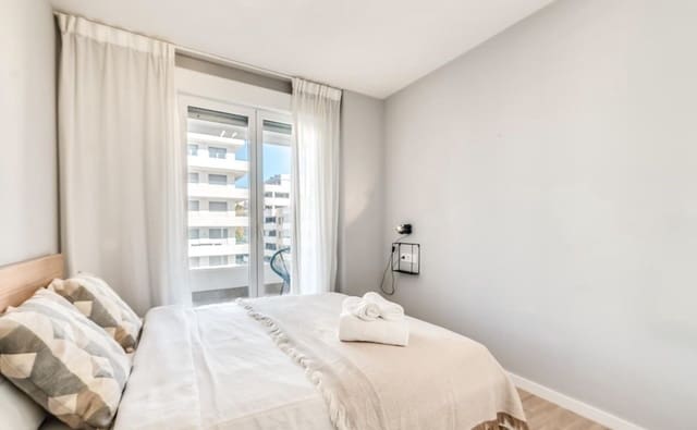 3 soveværelse Lejlighed til salg i Nueva Andalucia, Marbella med garage - € 540.000 (Ref: 9430960)