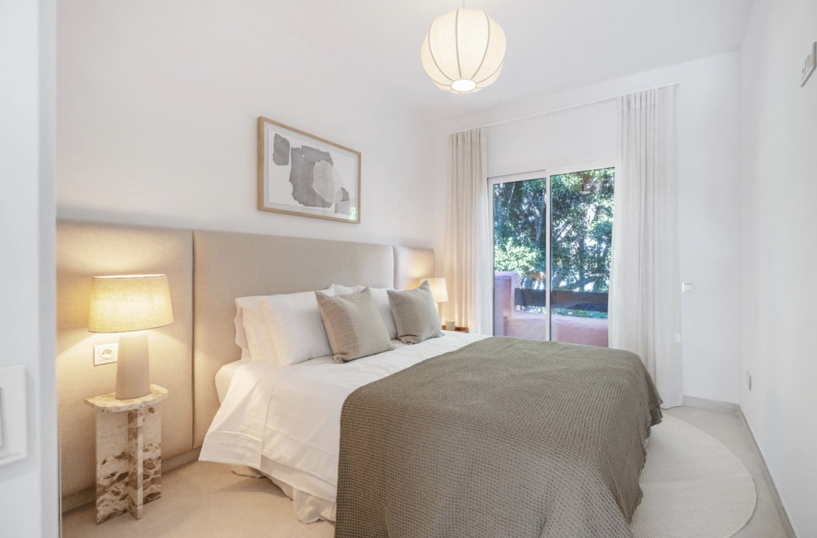 Casa de 4 habitaciones en Marbella en venta con piscina garaje - 1.995.000 € (Ref: 9430961)