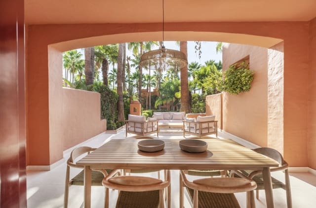 4 chambre Maison de Ville à vendre à Marbella avec piscine garage - 1 995 000 € (Ref: 9430961)