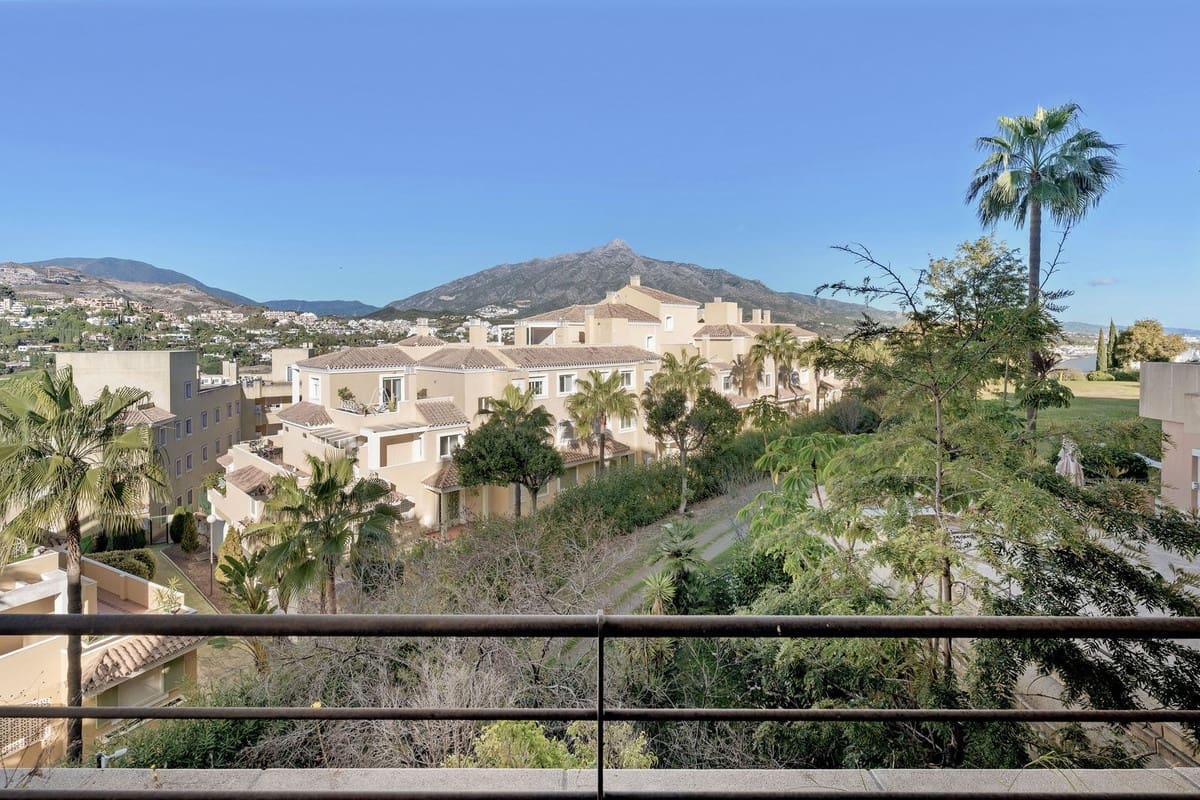 2 sovrum Lägenhet till salu i Marbella med pool garage - 685 000 € (Ref: 9433273)