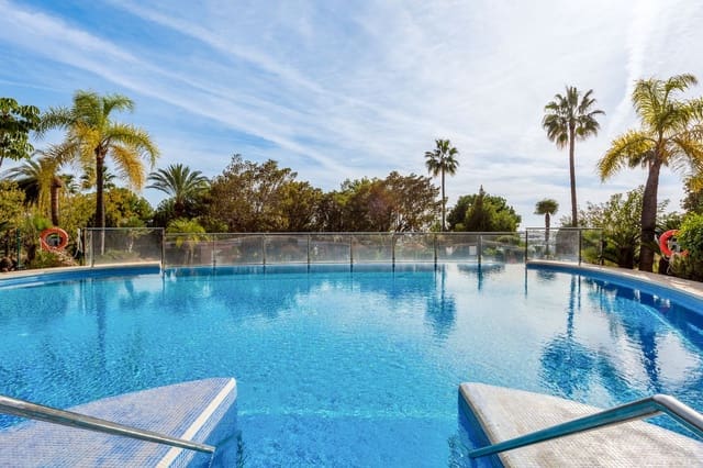 2 sovrum Lägenhet till salu i Marbella med pool garage - 685 000 € (Ref: 9433273)