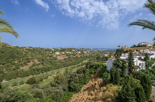 3 chambre Penthouse à vendre à La Quinta, Benahavís avec piscine - 945 000 € (Ref: 9441364)