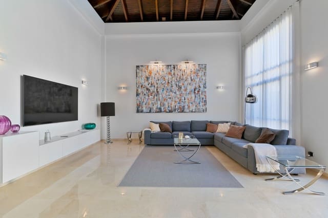 4 soveværelse Semi-Rækkehus til salg i Puerto Banus, Marbella med swimmingpool garage - € 2.595.000 (Ref: 9446192)