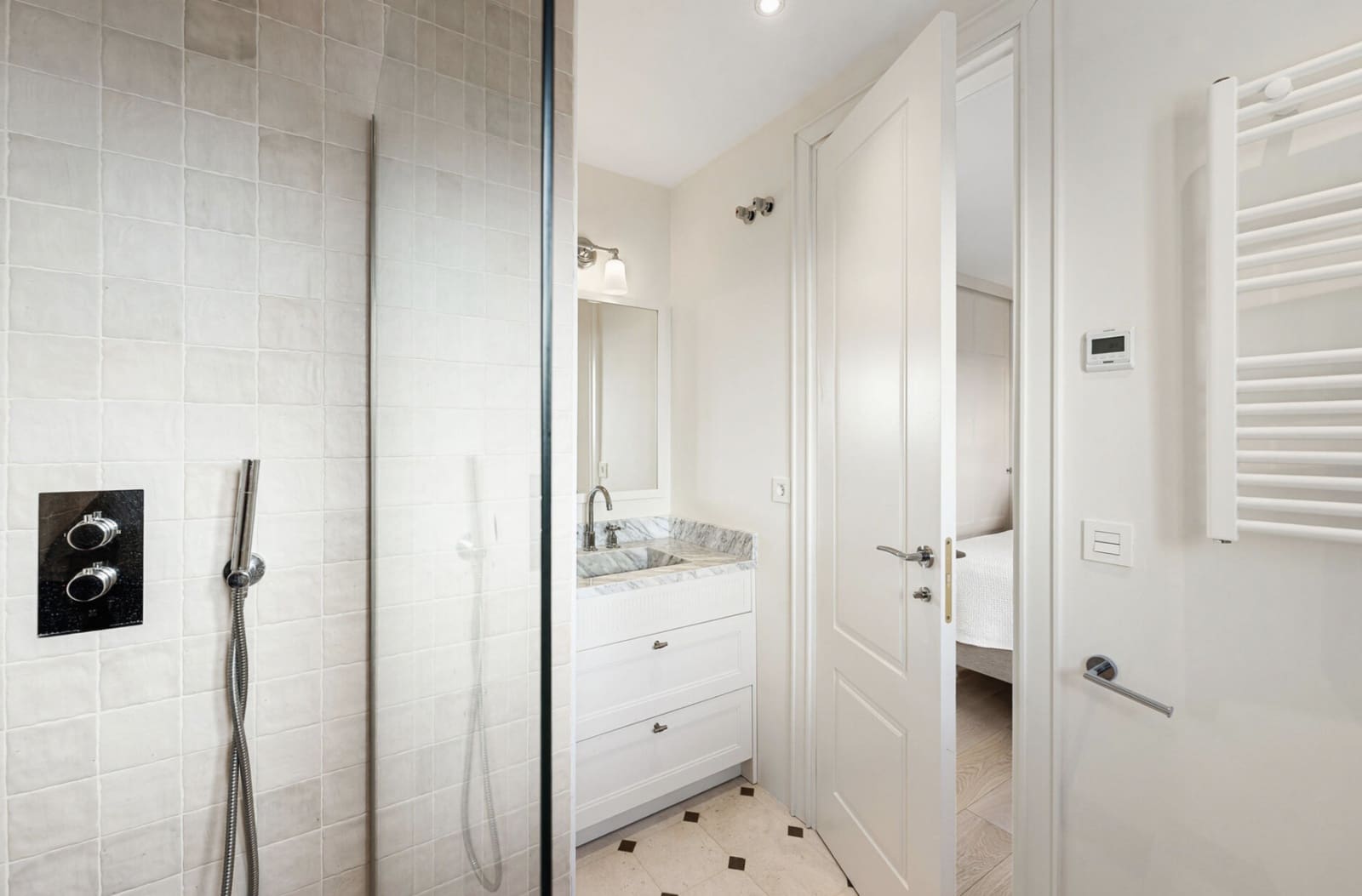 2 soverom Hus til salgs i Nueva Andalucia med svømmebasseng - € 795 000 (Ref: 9448672)